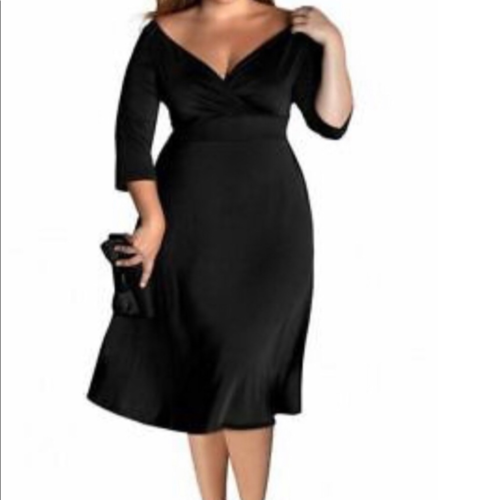IGIGI. Black dress.